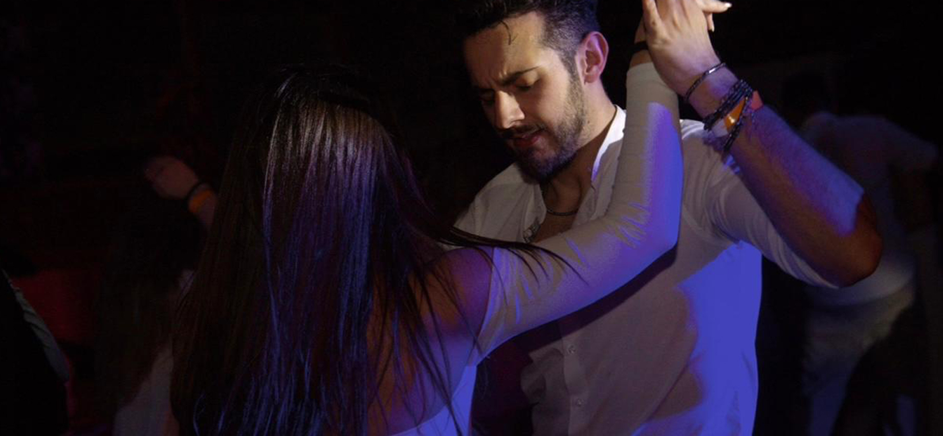 Vuoi imparare a ballare Salsa e Bachata ?